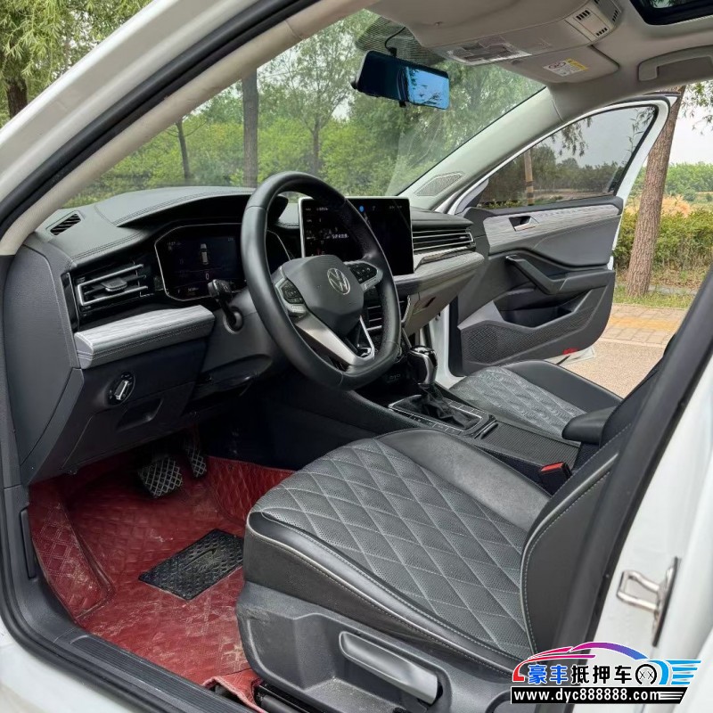 22年大众速腾轿车抵押车出售