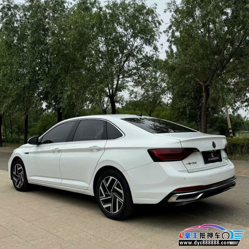 22年大众速腾轿车抵押车出售