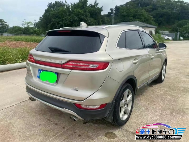 15年林肯MKC轿车抵押车出售