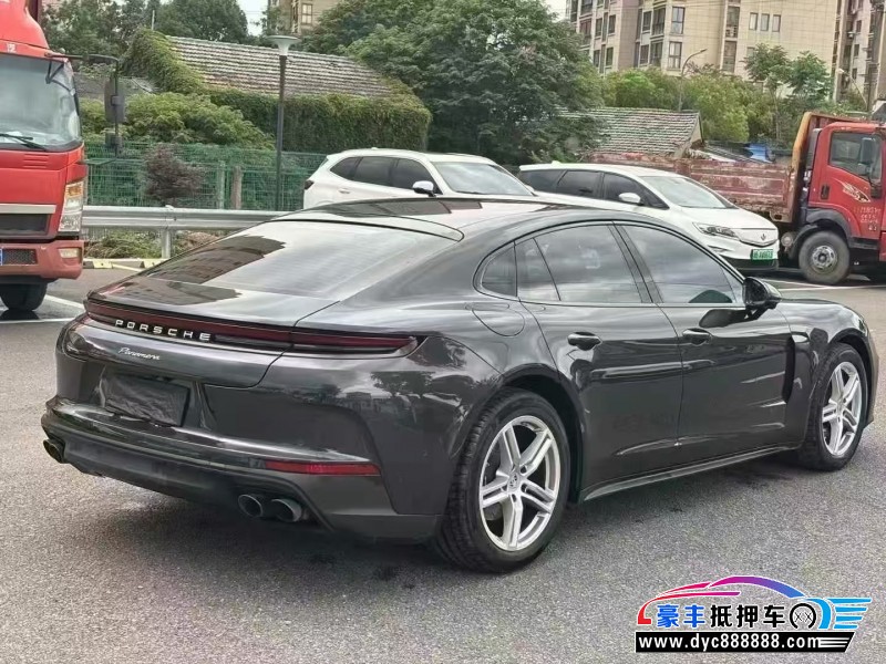 24年保时捷帕纳梅拉轿车抵押车出售