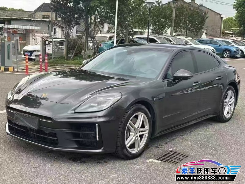 24年保时捷帕纳梅拉轿车抵押车出售