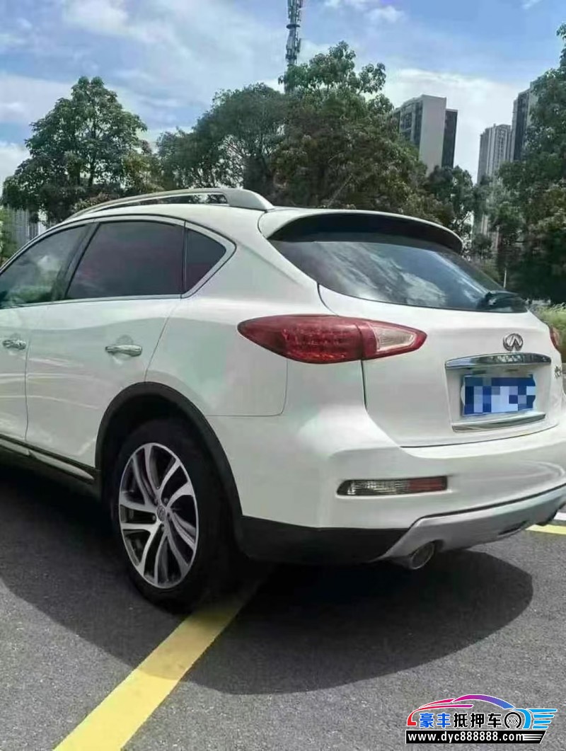 15年英菲尼迪QX50轿车抵押车出售