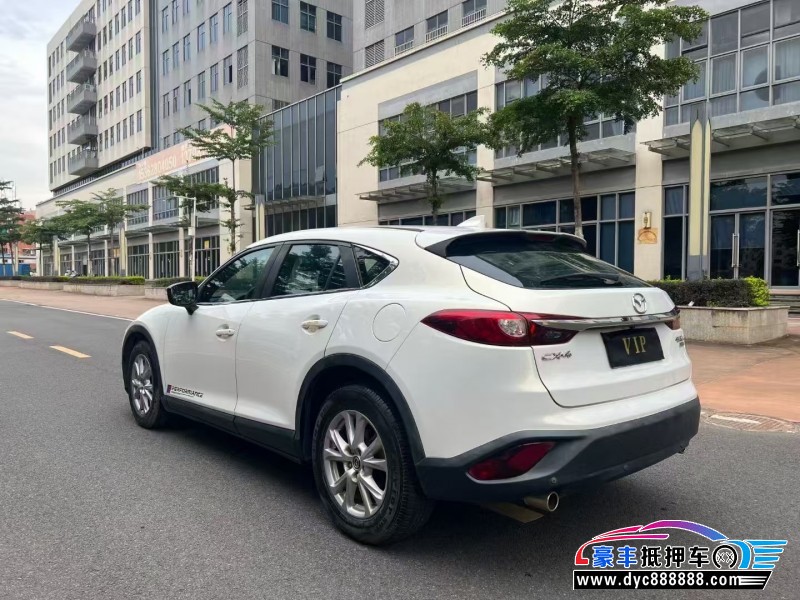 18年马自达CX-4轿车抵押车出售