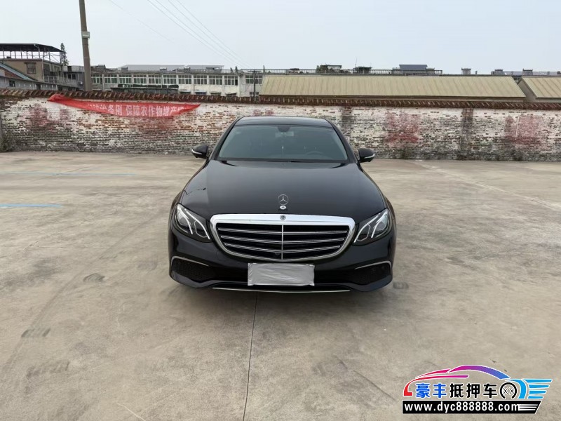 18年奔驰E轿车抵押车出售