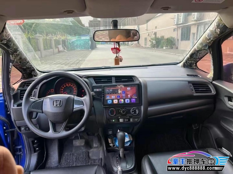 19年本田飞度轿车抵押车出售