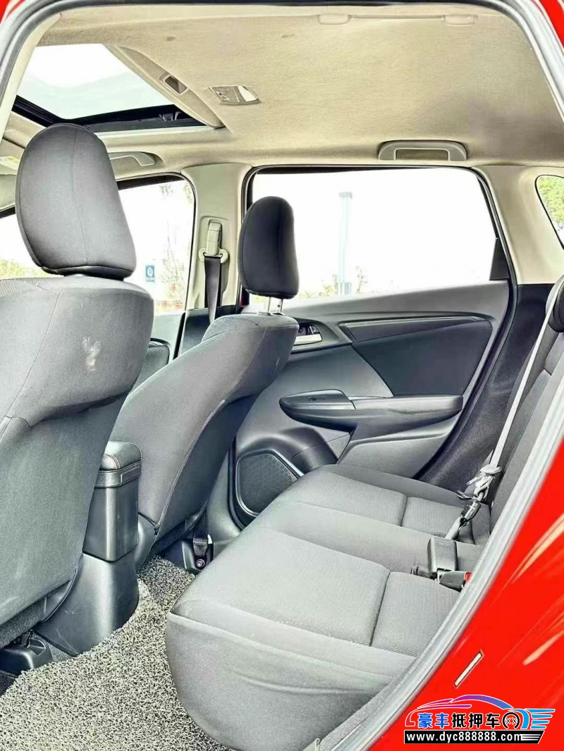 18年本田飞度轿车抵押车出售