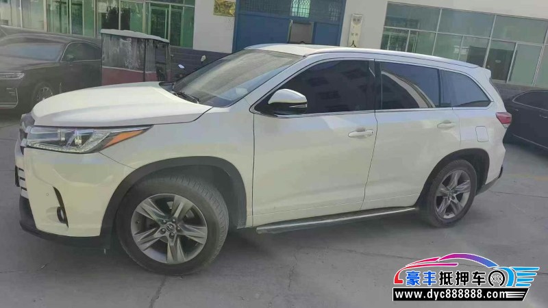 19年丰田汉兰达轿车抵押车出售