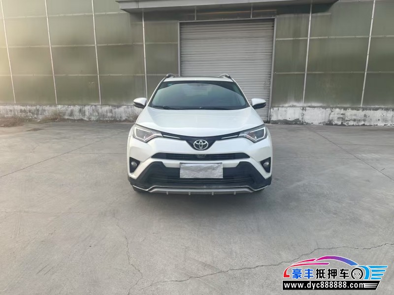 抵押车出售18年丰田RAV4SUV