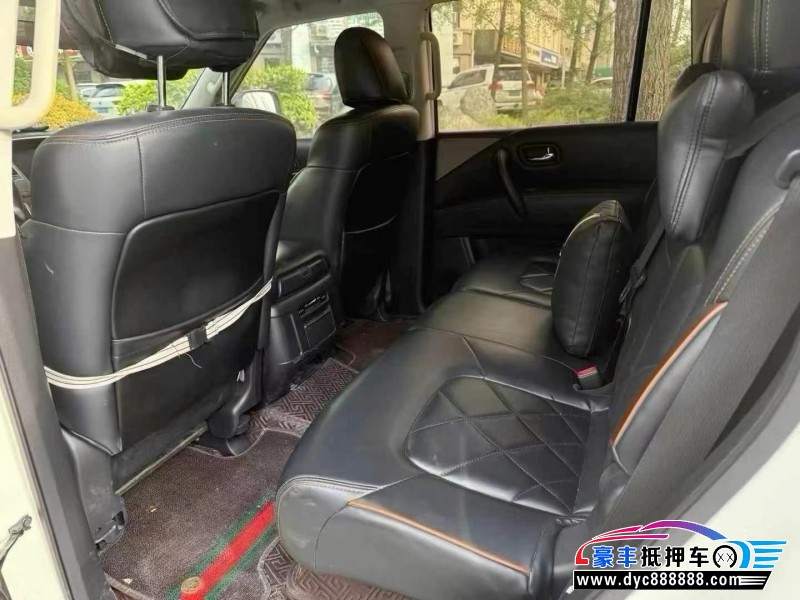 18年日产途乐轿车抵押车出售