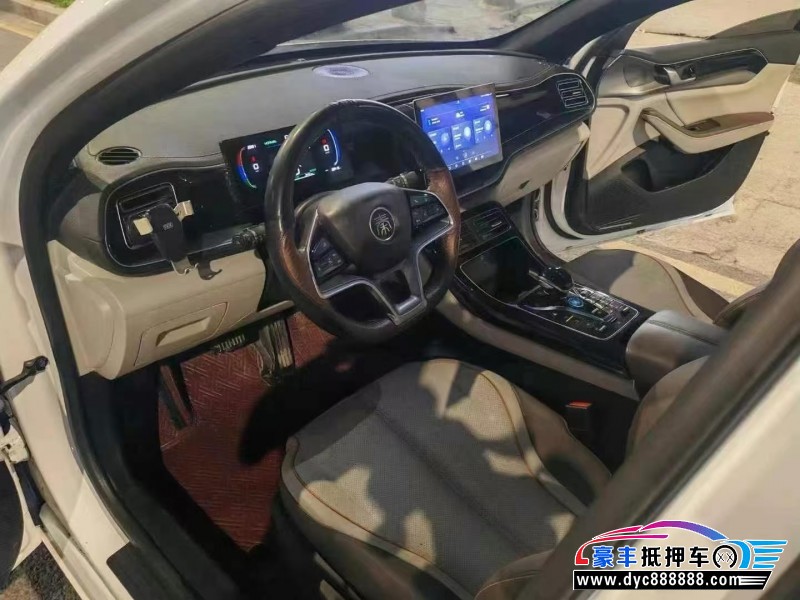 23年比亚迪秦轿车抵押车出售