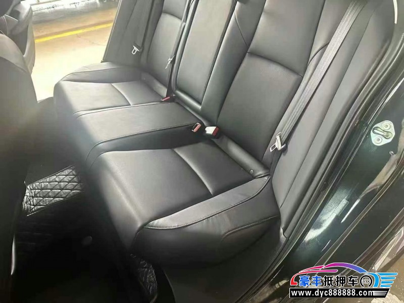 22年本田雅阁轿车抵押车出售