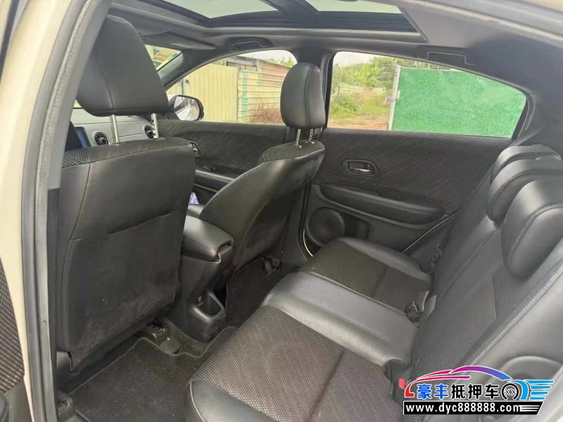 18年本田XRV轿车抵押车出售