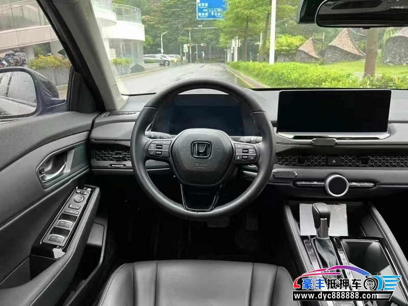 23年本田雅阁轿车抵押车出售