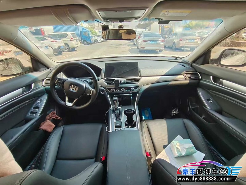 23年本田雅阁轿车抵押车出售