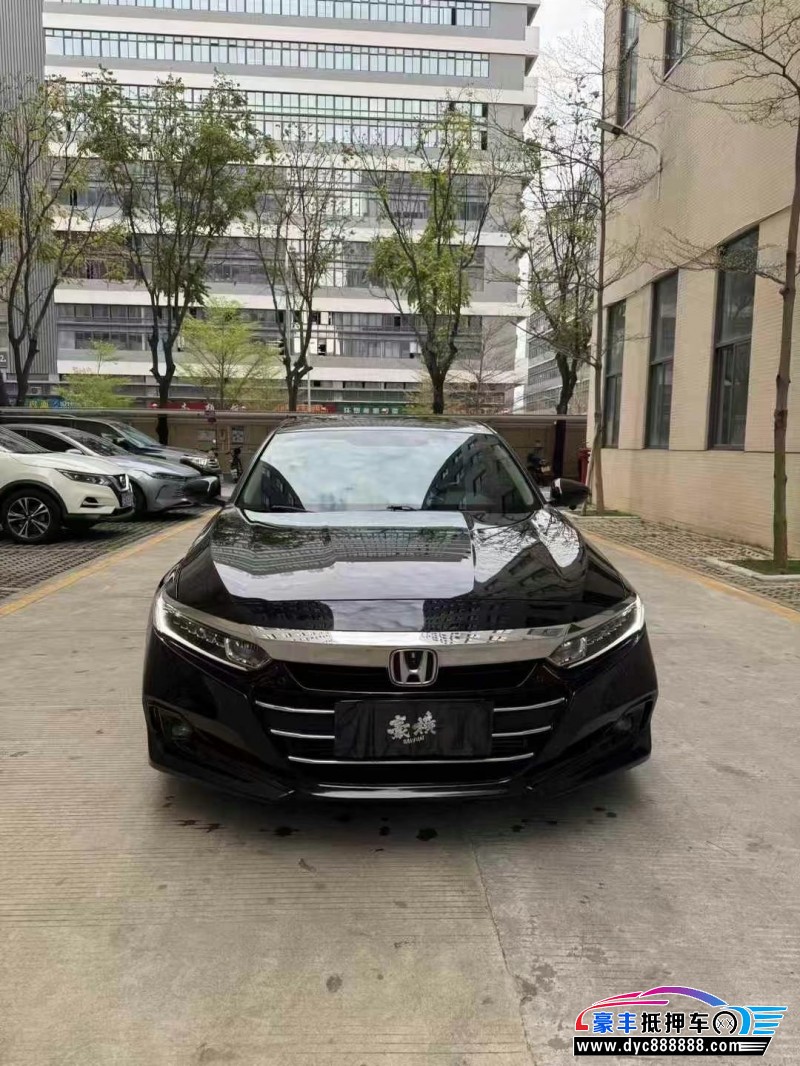 22年本田雅阁轿车抵押车出售