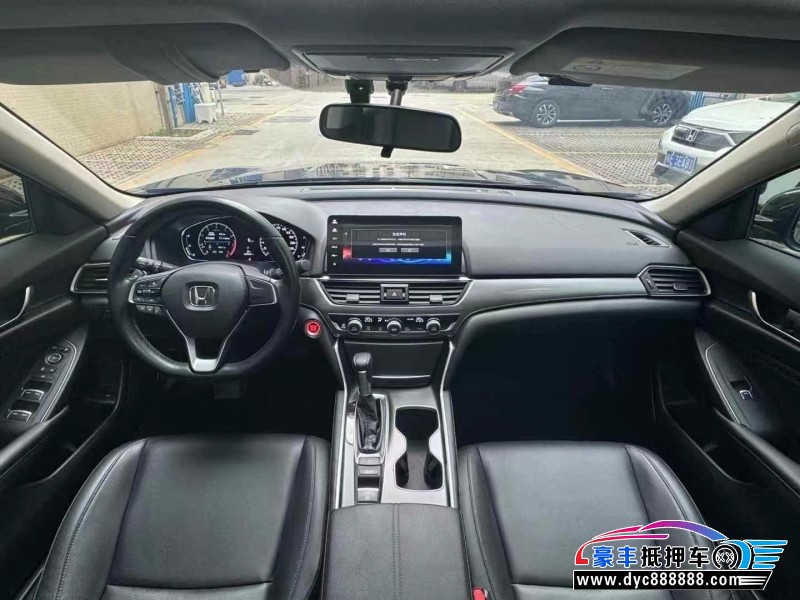 22年本田雅阁轿车抵押车出售