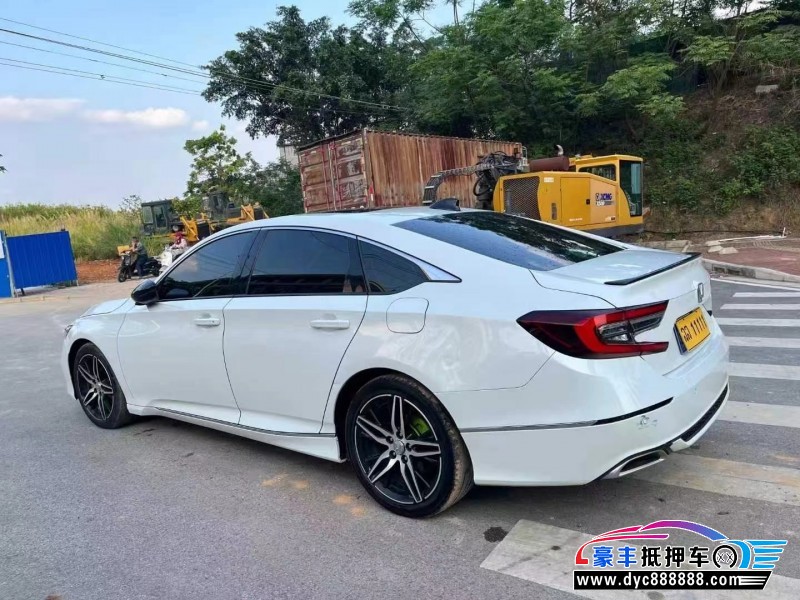 22年本田雅阁轿车抵押车出售