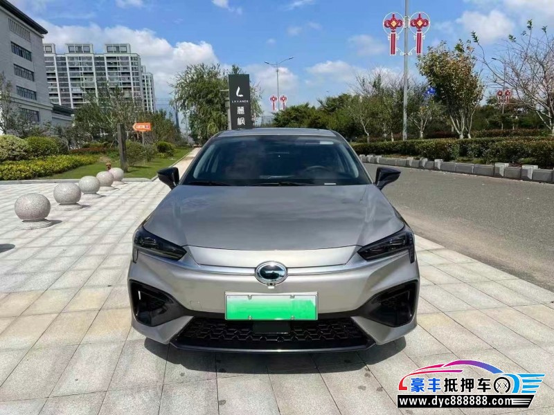 抵押车出售23年埃安魅S580轿车