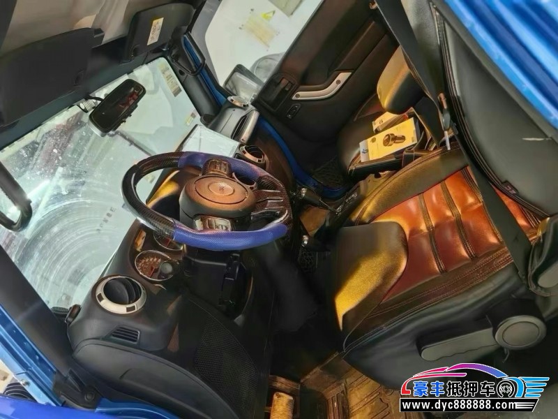 14年Jeep牧马人轿车抵押车出售