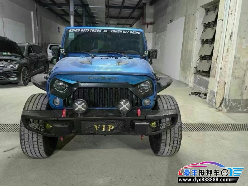 14年Jeep牧马人轿车抵押车出售