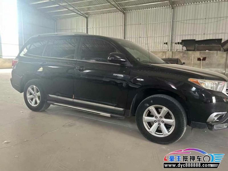 14年丰田汉兰达轿车抵押车出售