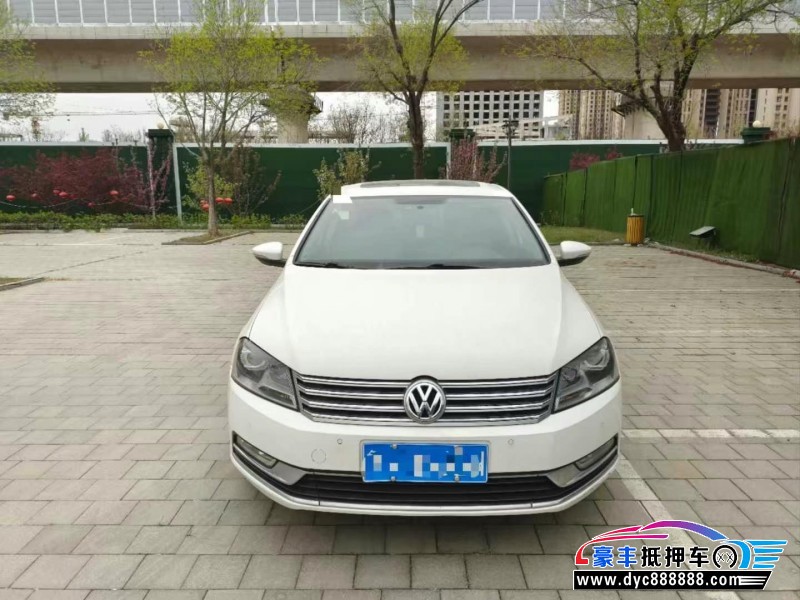 13年别克GL8轿车抵押车出售