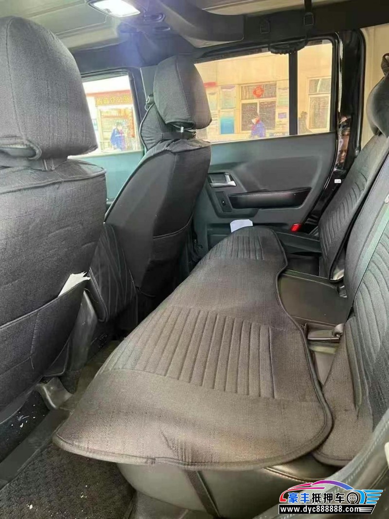 17年北京BJ40轿车抵押车出售