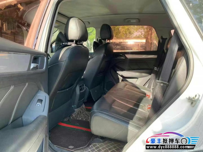 16年荣威RX5轿车抵押车出售