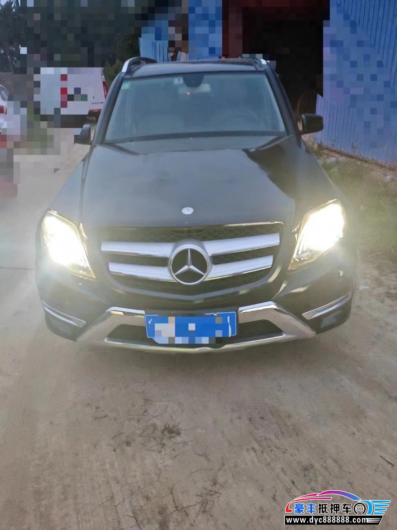 12年奔驰GLK轿车抵押车出售