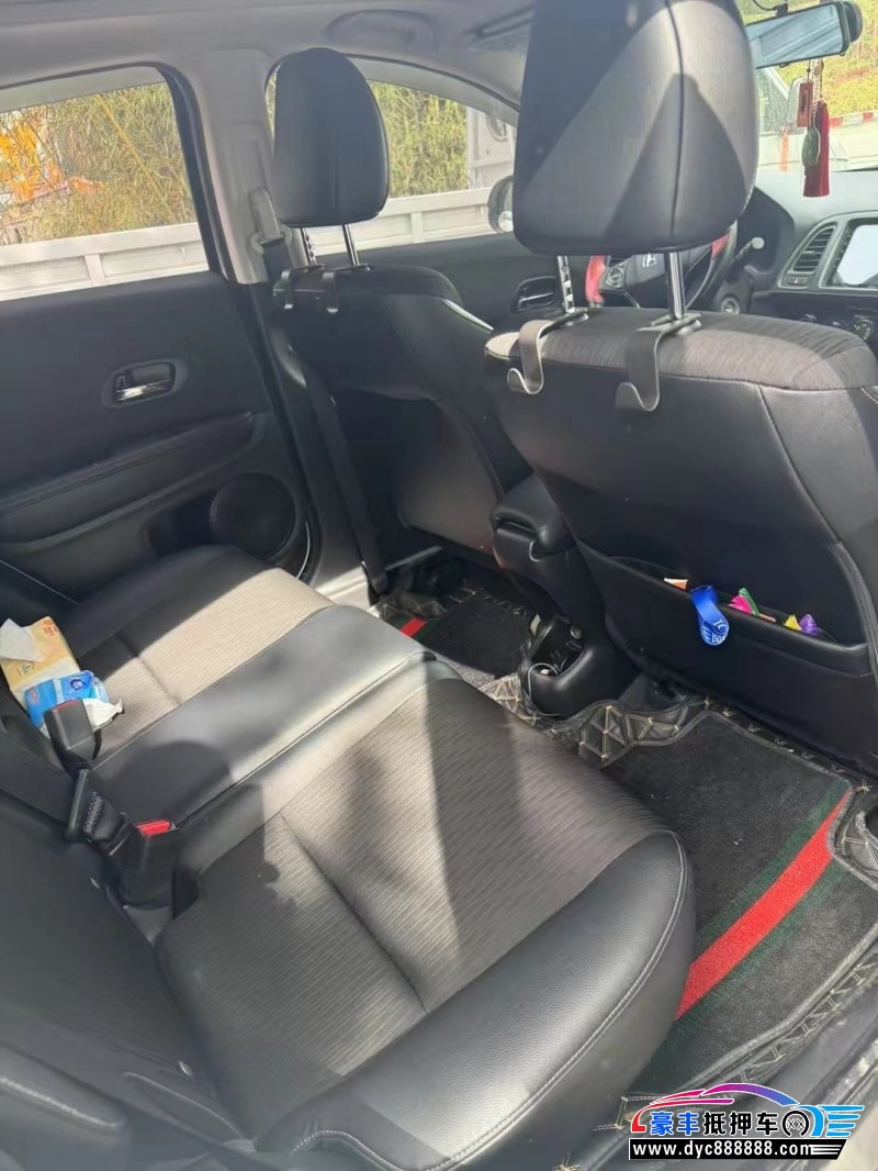 19年本田缤智轿车抵押车出售