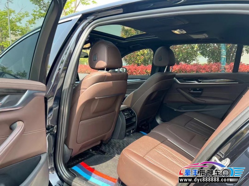 22年宝马5系轿车抵押车出售