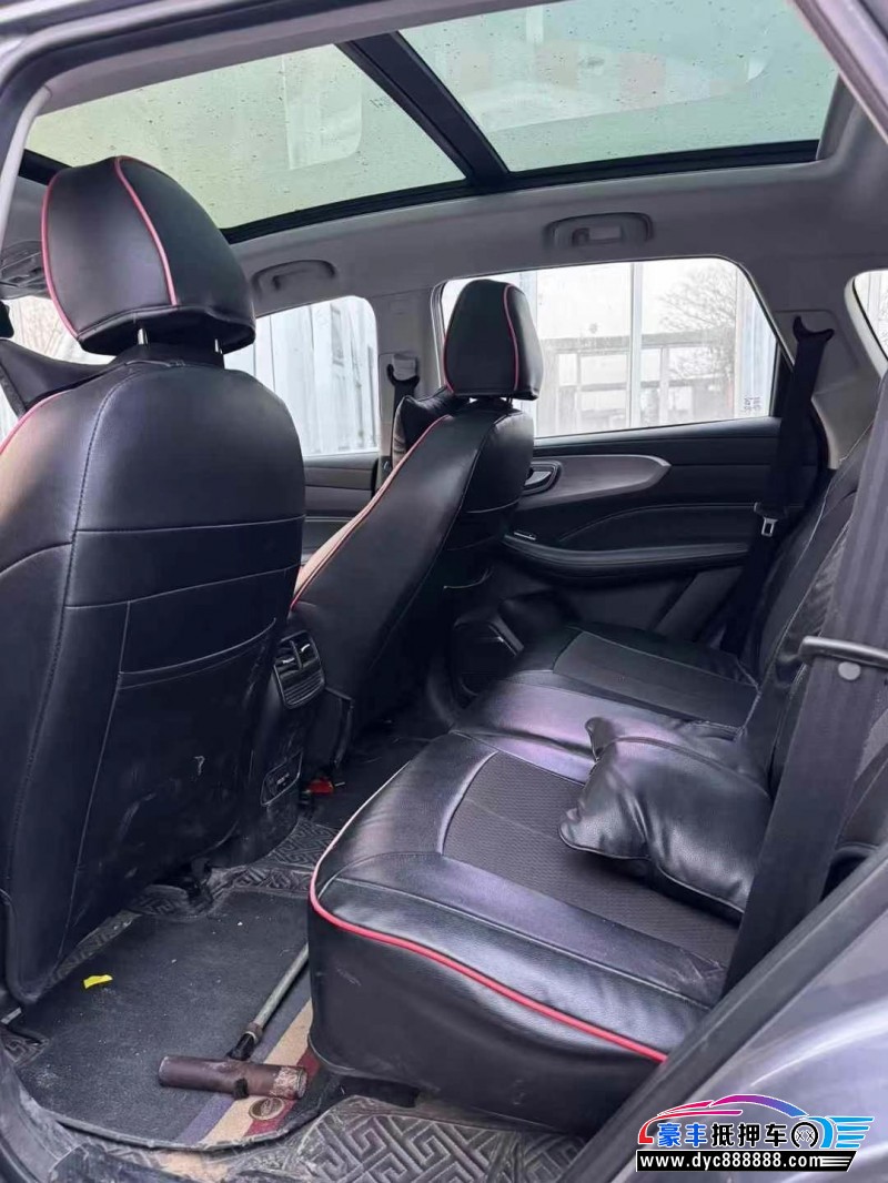 20年荣威RX5轿车抵押车出售