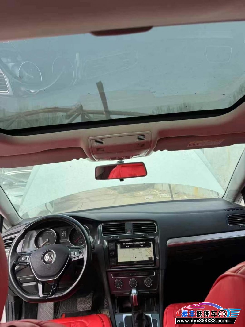 19年大众高尔夫轿车抵押车出售