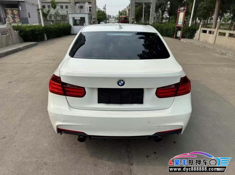 15年宝马3系轿车抵押车出售