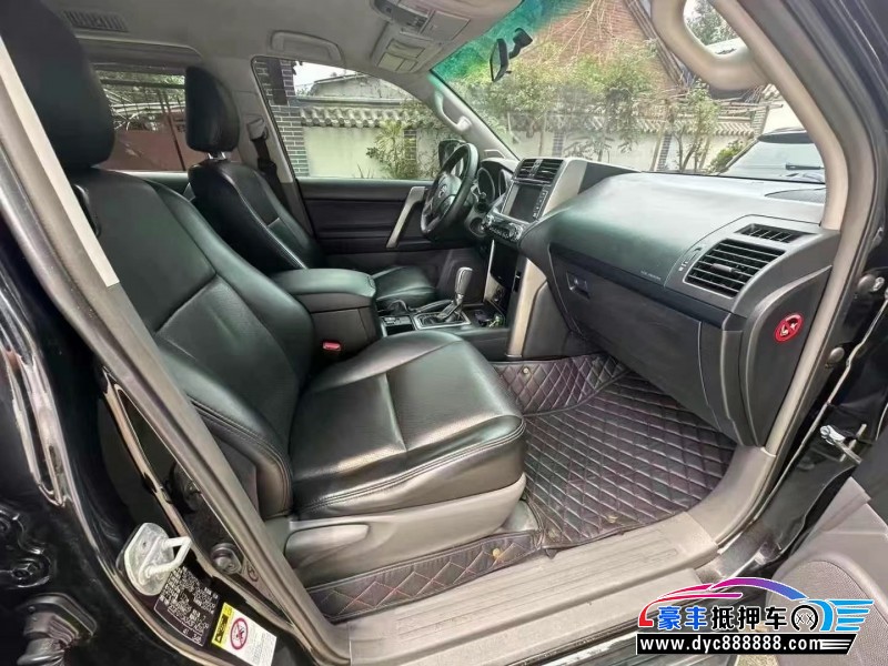 13年丰田普拉多（霸道）轿车抵押车出售