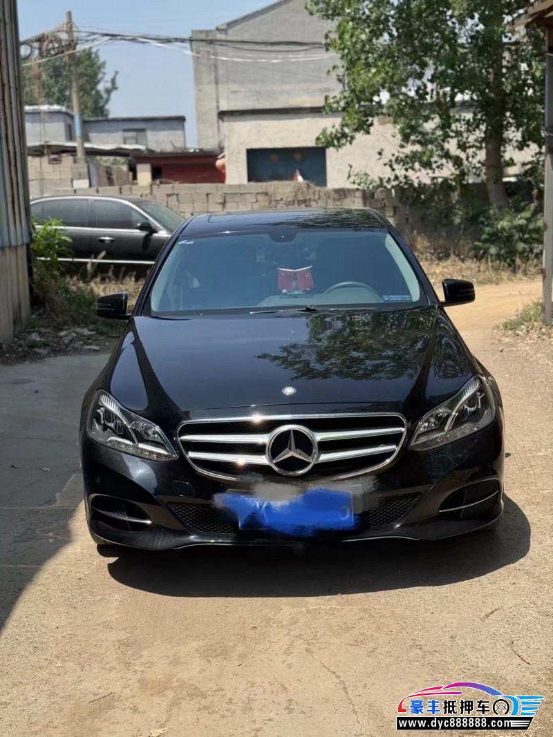 13年奔驰E轿车抵押车出售