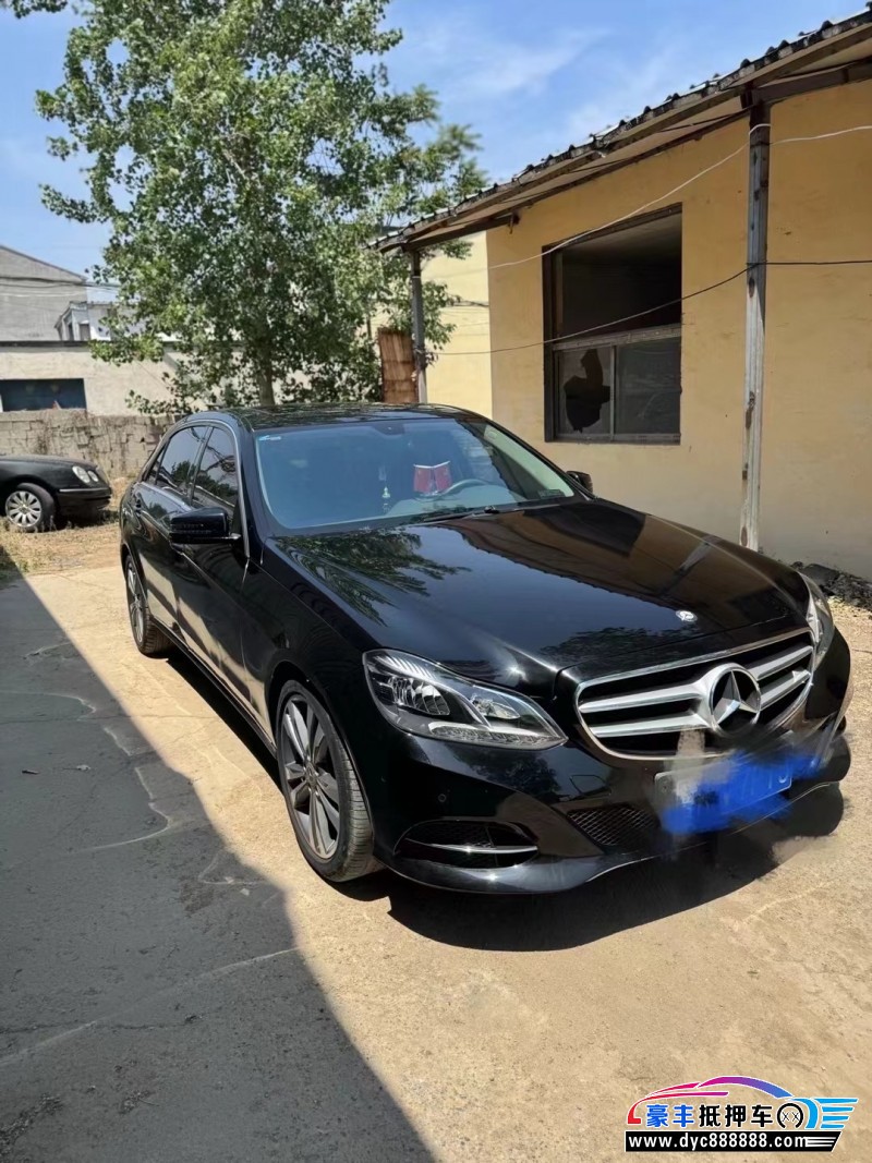13年奔驰E轿车抵押车出售