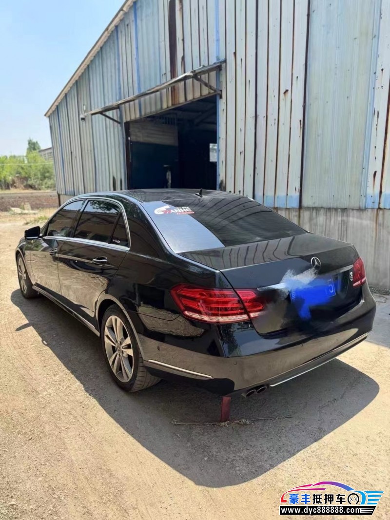 13年奔驰E轿车抵押车出售