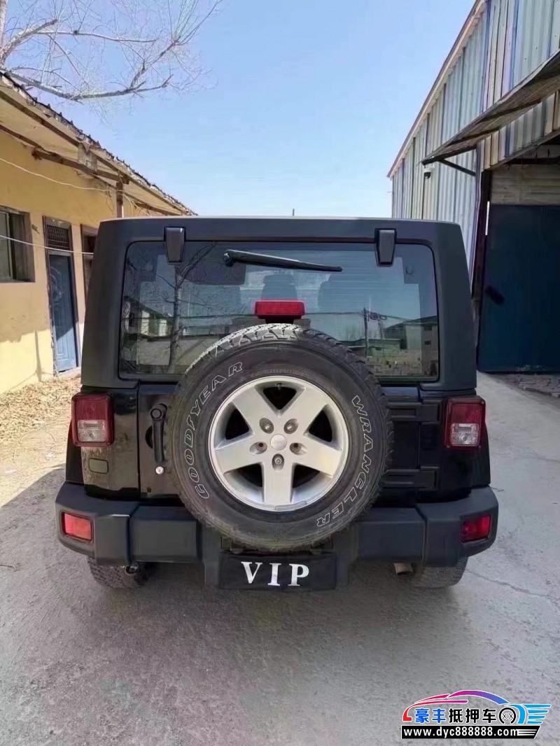 14年Jeep牧马人轿车抵押车出售