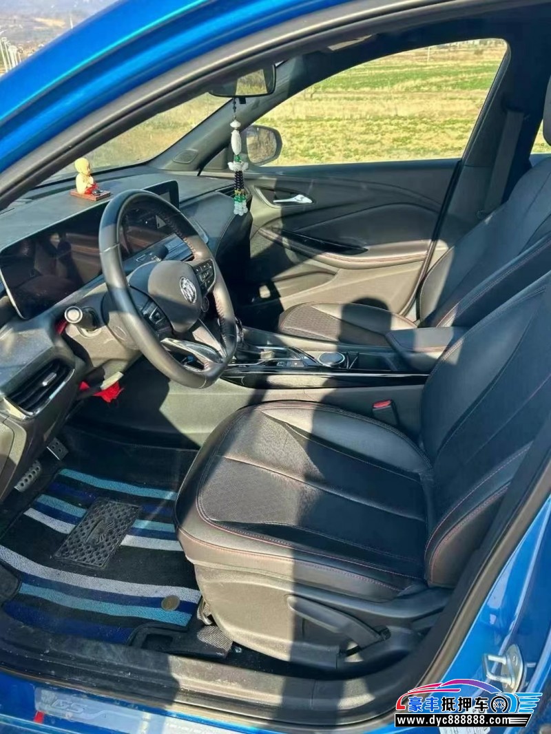 22年别克威朗轿车抵押车出售