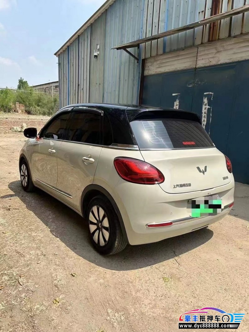 23年五菱缤果轿车抵押车出售