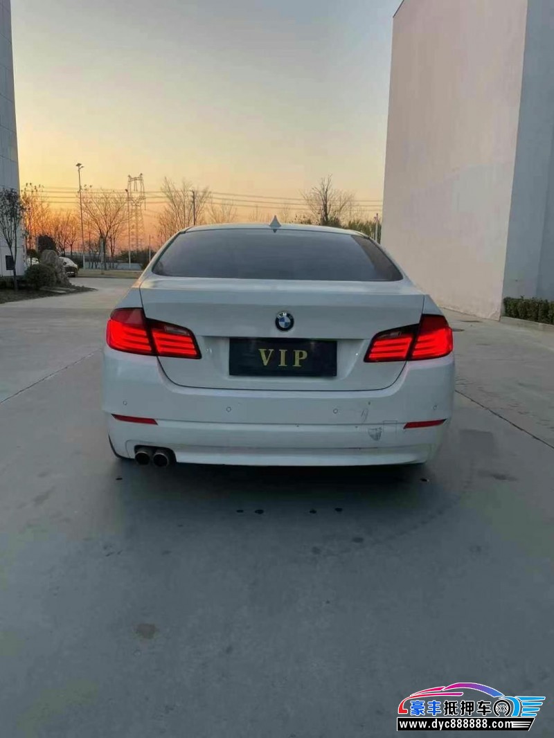 13年宝马5系轿车抵押车出售