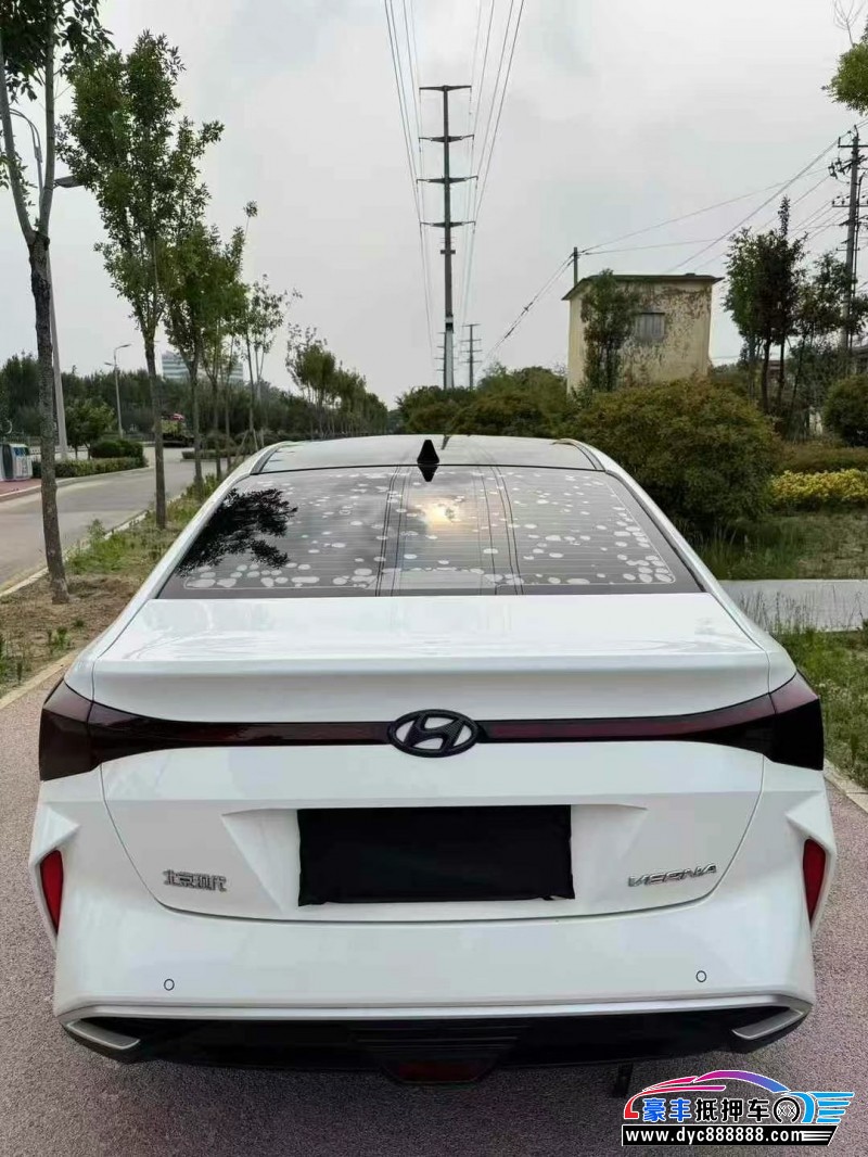 22年现代悦纳轿车抵押车出售