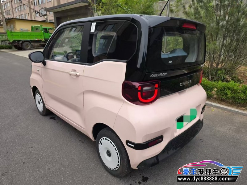 24年奇瑞冰淇淋轿车抵押车出售