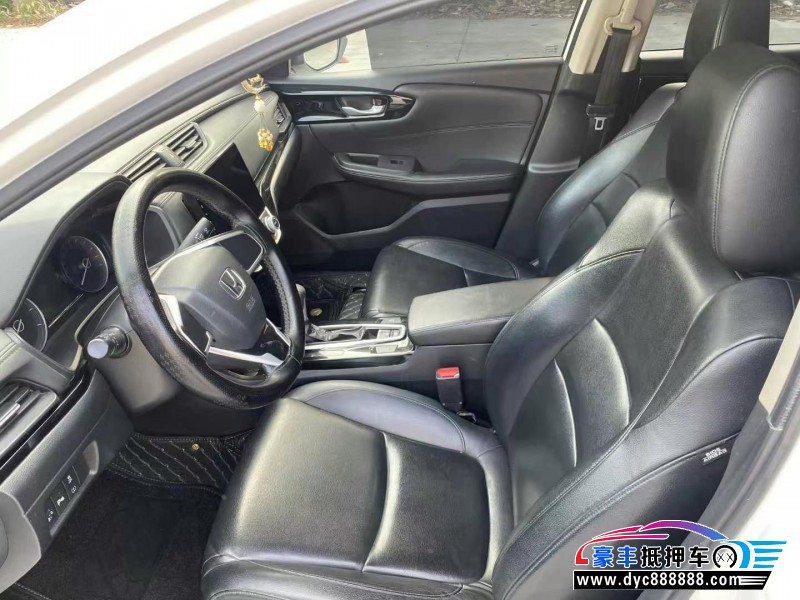 19年本田凌派轿车抵押车出售