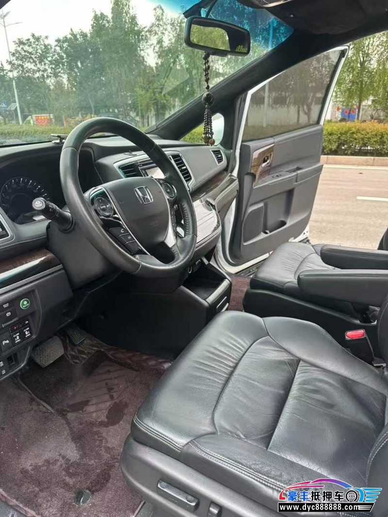 17年本田奥德赛轿车抵押车出售