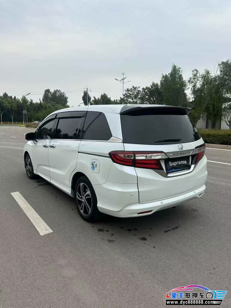 17年本田奥德赛轿车抵押车出售