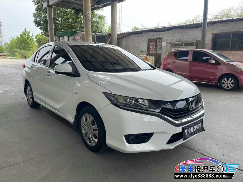 16年本田哥瑞轿车抵押车出售