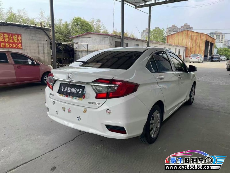 16年本田哥瑞轿车抵押车出售