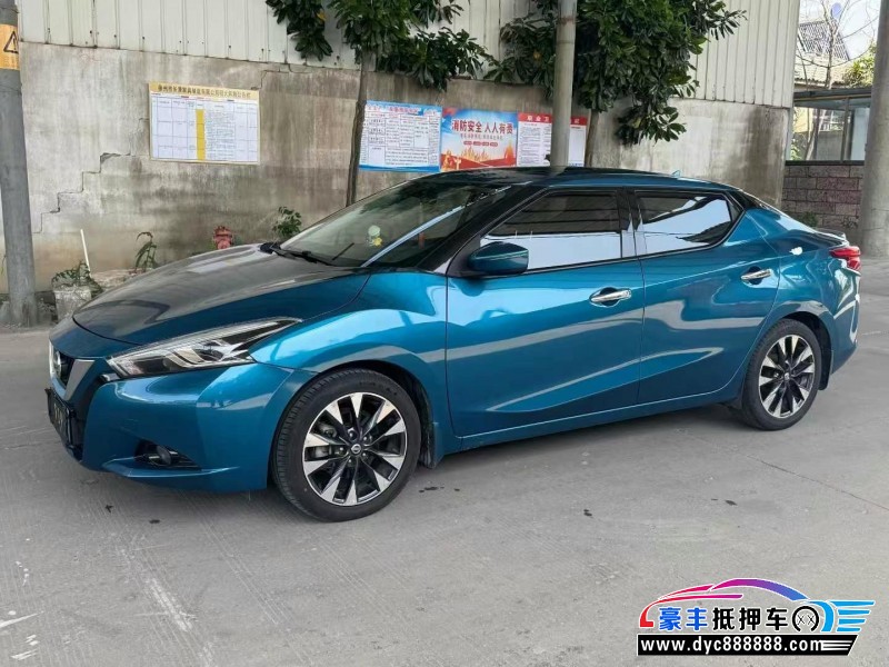 16年日产蓝鸟轿车抵押车出售